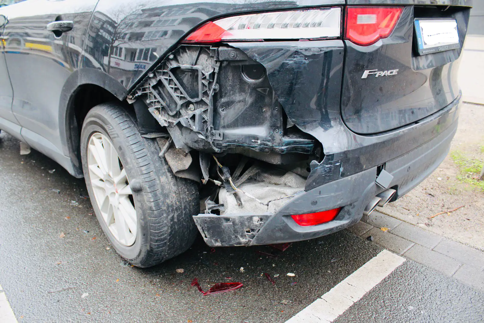 Demirel Kfz Gutachter Wuppertal Sachverständiger Unfall