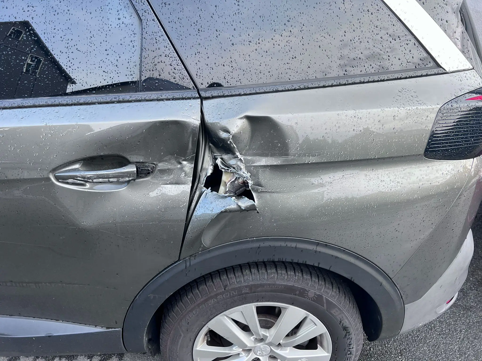 Demirel Kfz Gutachter Wuppertal Seite defekt